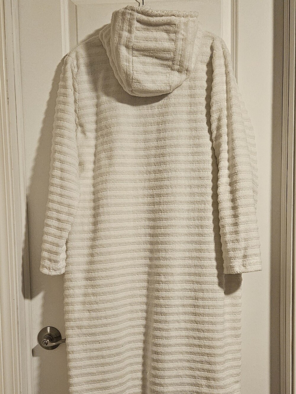 Garnet Hill Organic Cotton Hooded Spa Robe Ivory Cream Medium - Picture 2 of 6